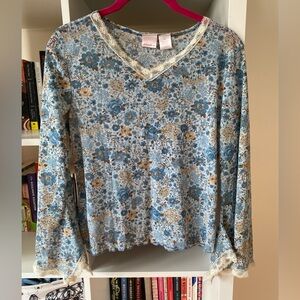 Xhilaration Y2K Bell Sleeve Blouse